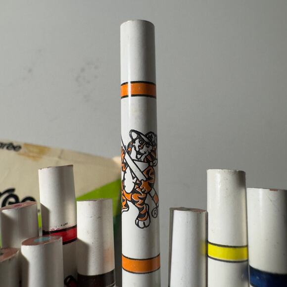 Vintage Pedigree 12 Pencils Art Crayons with Kellogg's Characters Non-Toxic43 - Picture 10 of 11